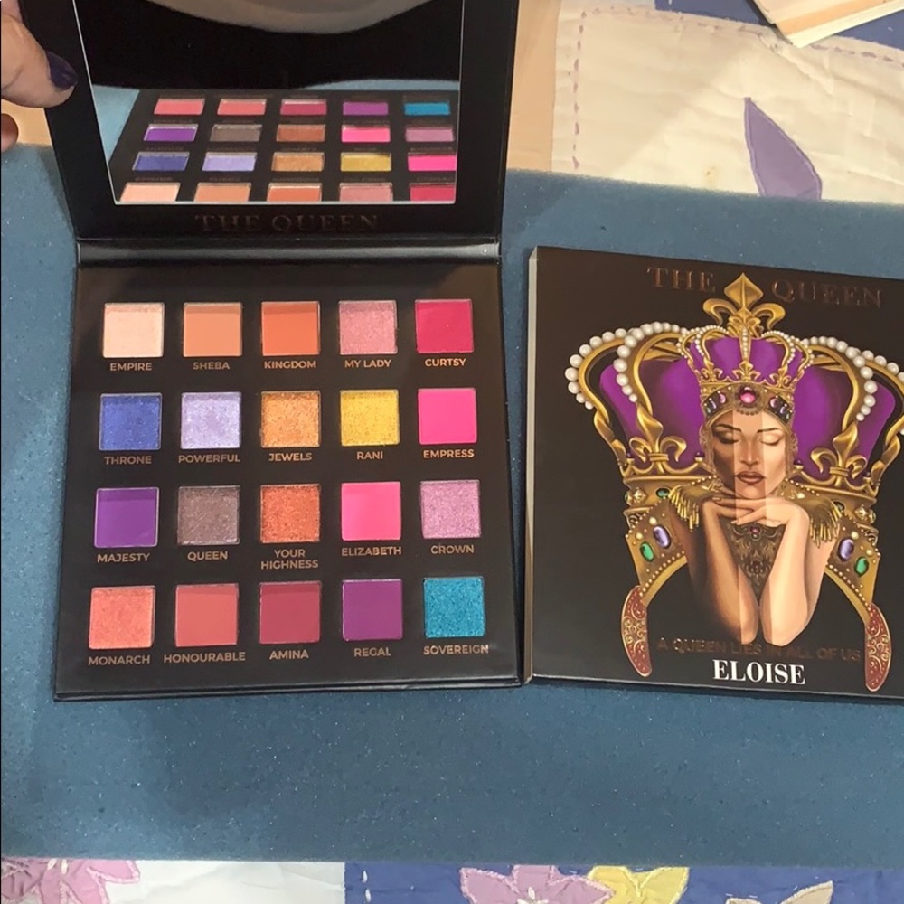 ELOISE THE QUEEN eyeshadow palette NWT